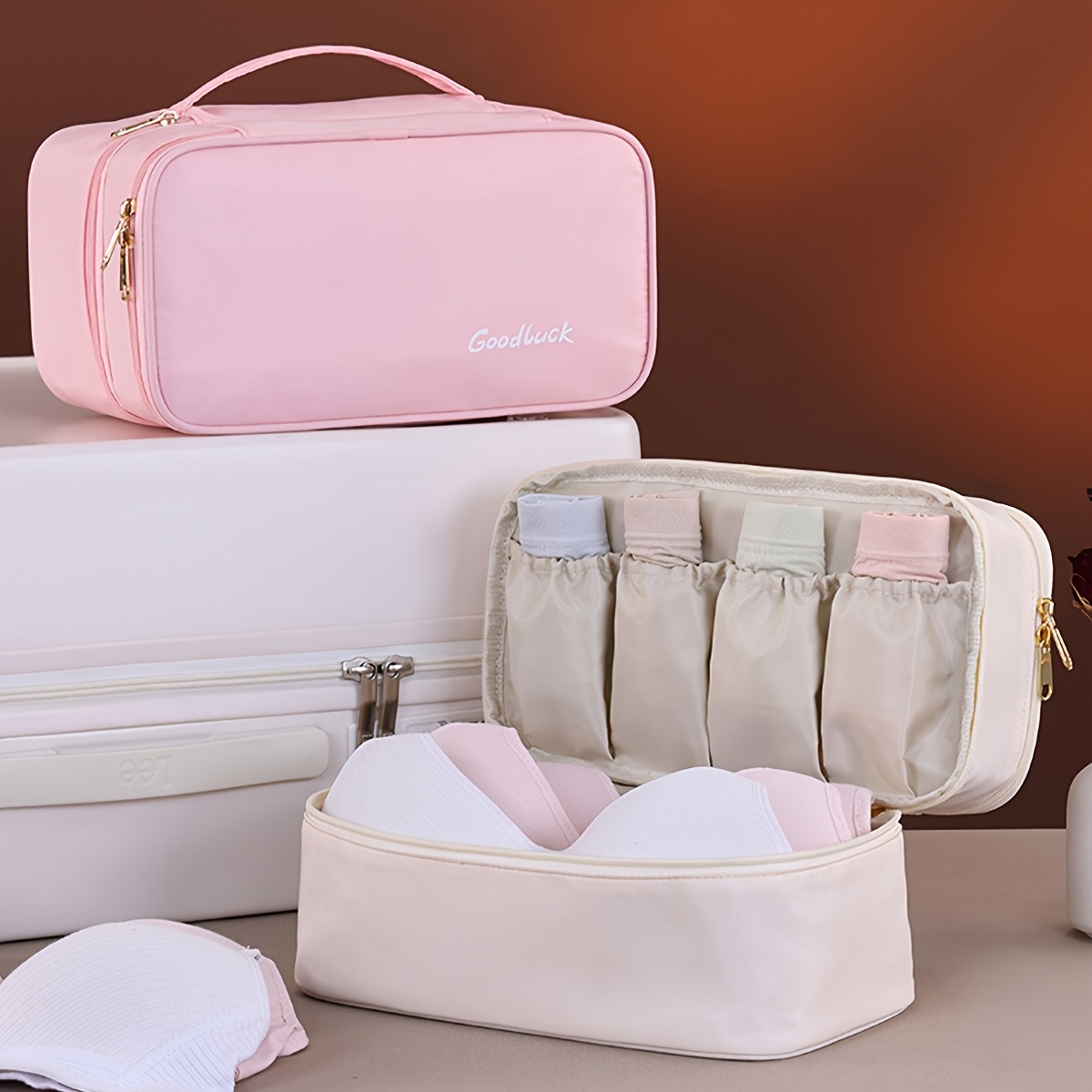 Sock Organizer Tray - PU สามชั้นชุดชั้นในแบบพกพา Travel Bra ถุงเท้ากระเป๋าแต่งหน้าและอุปกรณ์อาบน้ําจัดระเบียบกระเป๋า