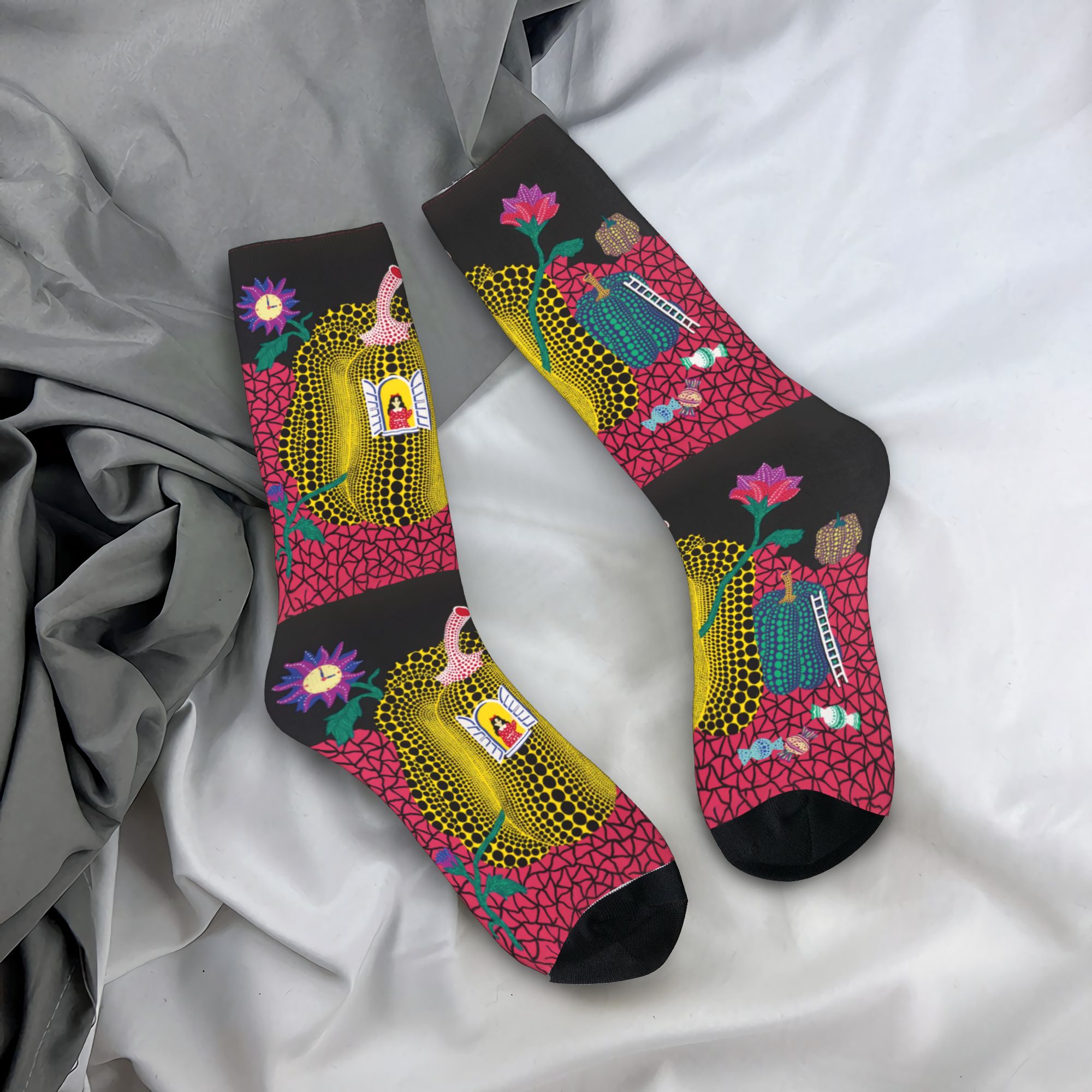 ถุงเท้าลายภาพวาดนามธรรมของยาโย - Dress Sock Men บทวิจารณ์และราคา